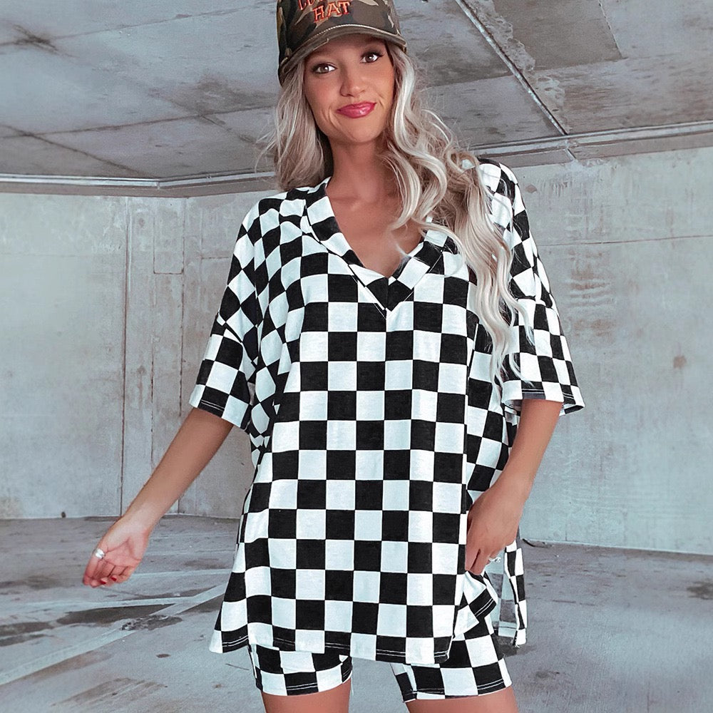 Checkered Set