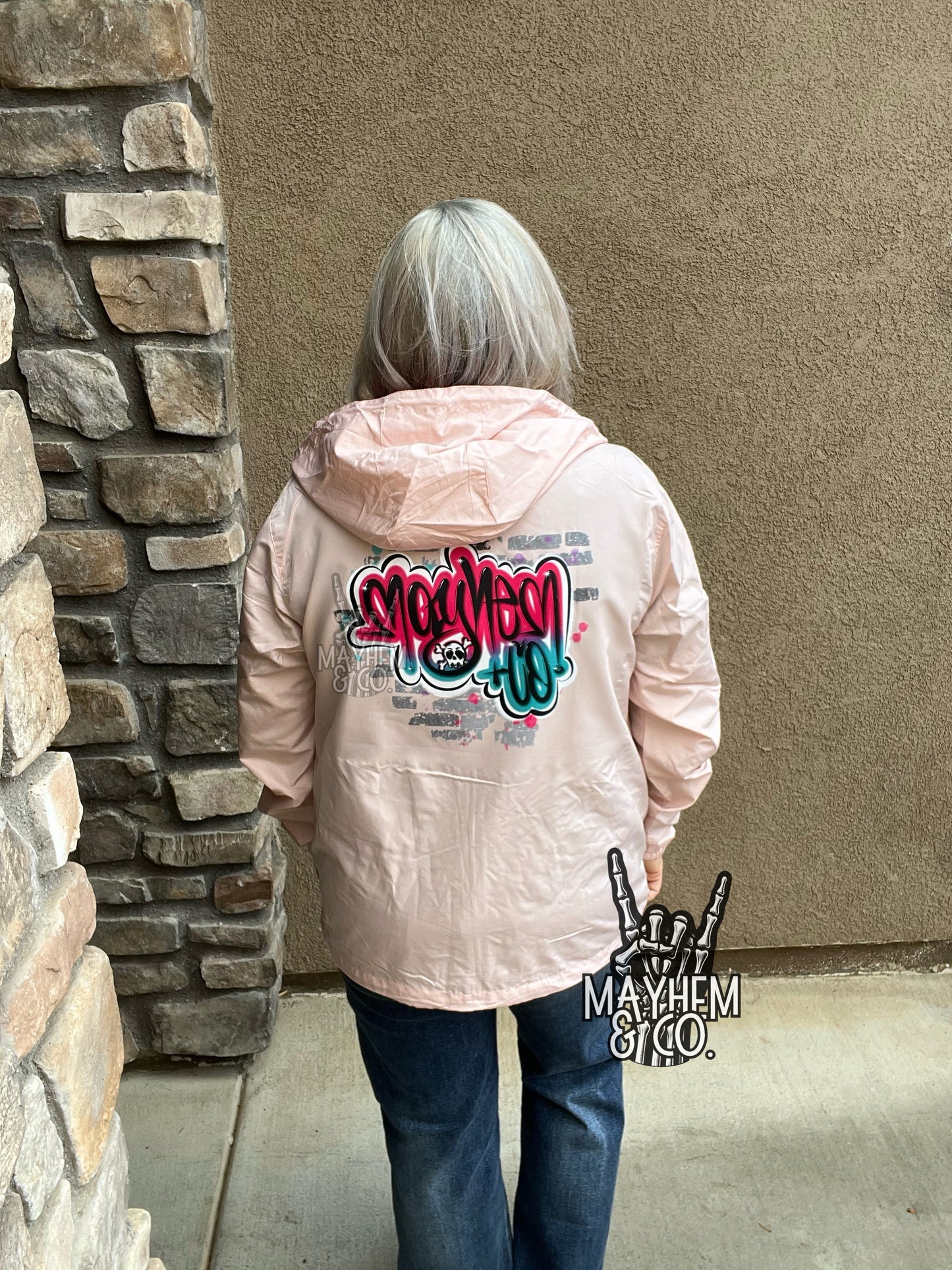 Mayhem Graffiti -Winbreakers