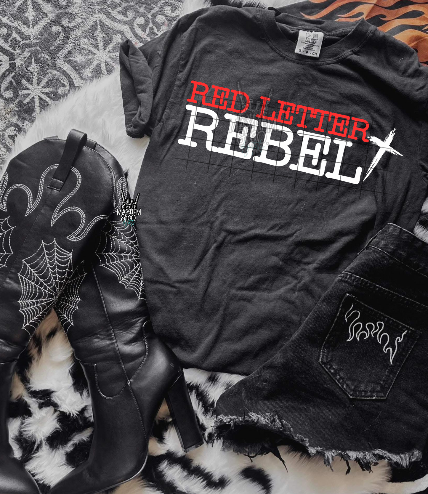Red letter rebel - 2 Digitals