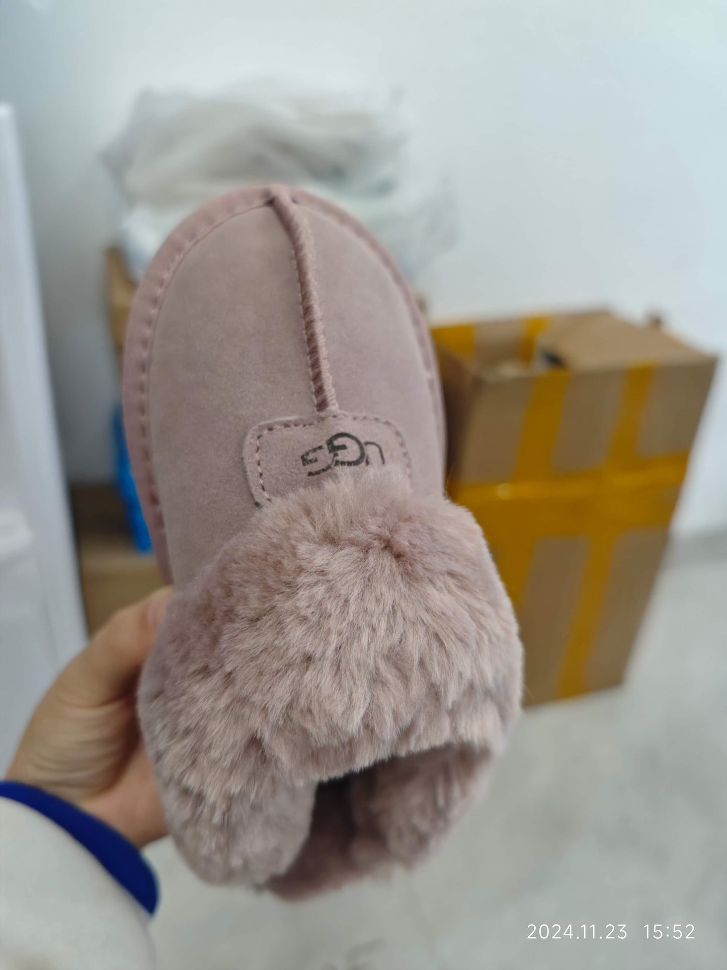 Adult slippers -Multiple colors