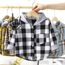 Load image into Gallery viewer, Hooded flannel
